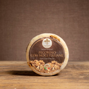 Pecorino con noci italiane